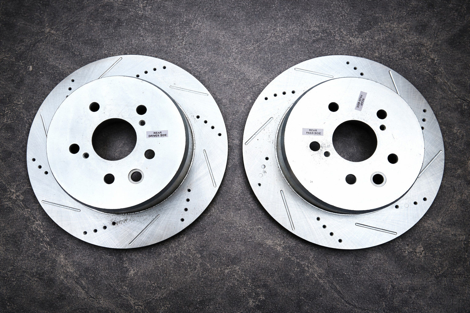 Rear Drilled – Slotted Zinc Plated Brake Rotors Lexus GS/IS/RC (310mm) – M345
