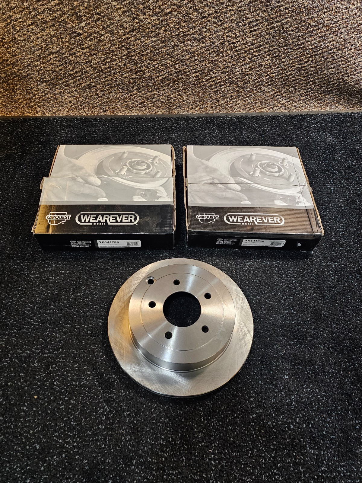 (QTY 2) Carquest Wearever YH141706 Brake Disc Rotor For 2004-2006 Mazda MPV