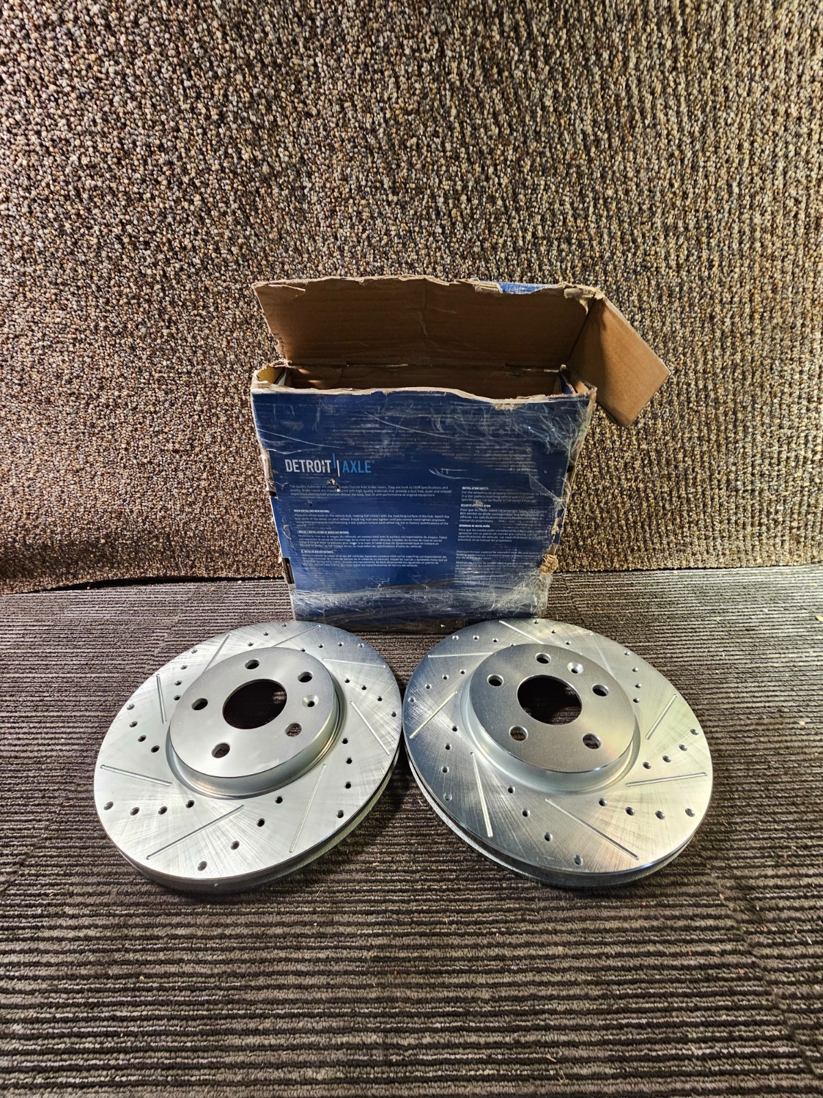 (QTY 2) Detroit Axle Front Drilled Rotors for Buick Regal LaCrosse Chevy Malibu