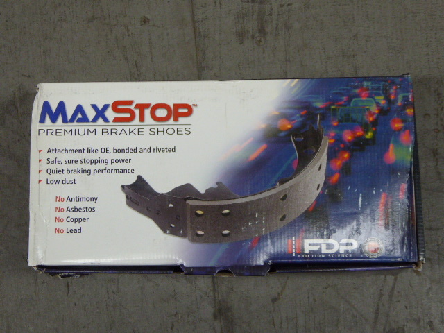 BRAND NEW MAXSTOP 763 REAR DRUM BRAKE SHOES FITS *SEE CHART*