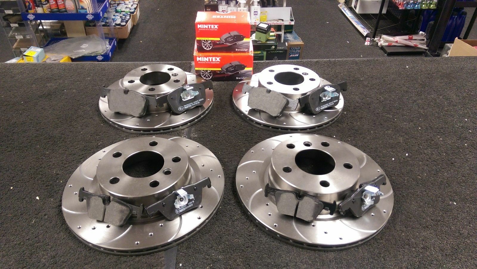 FOR BMW 420D SPORT GRAN COUPE F36 FRONT REAR DRILLED GROOVED BRAKE DISCS & PADS