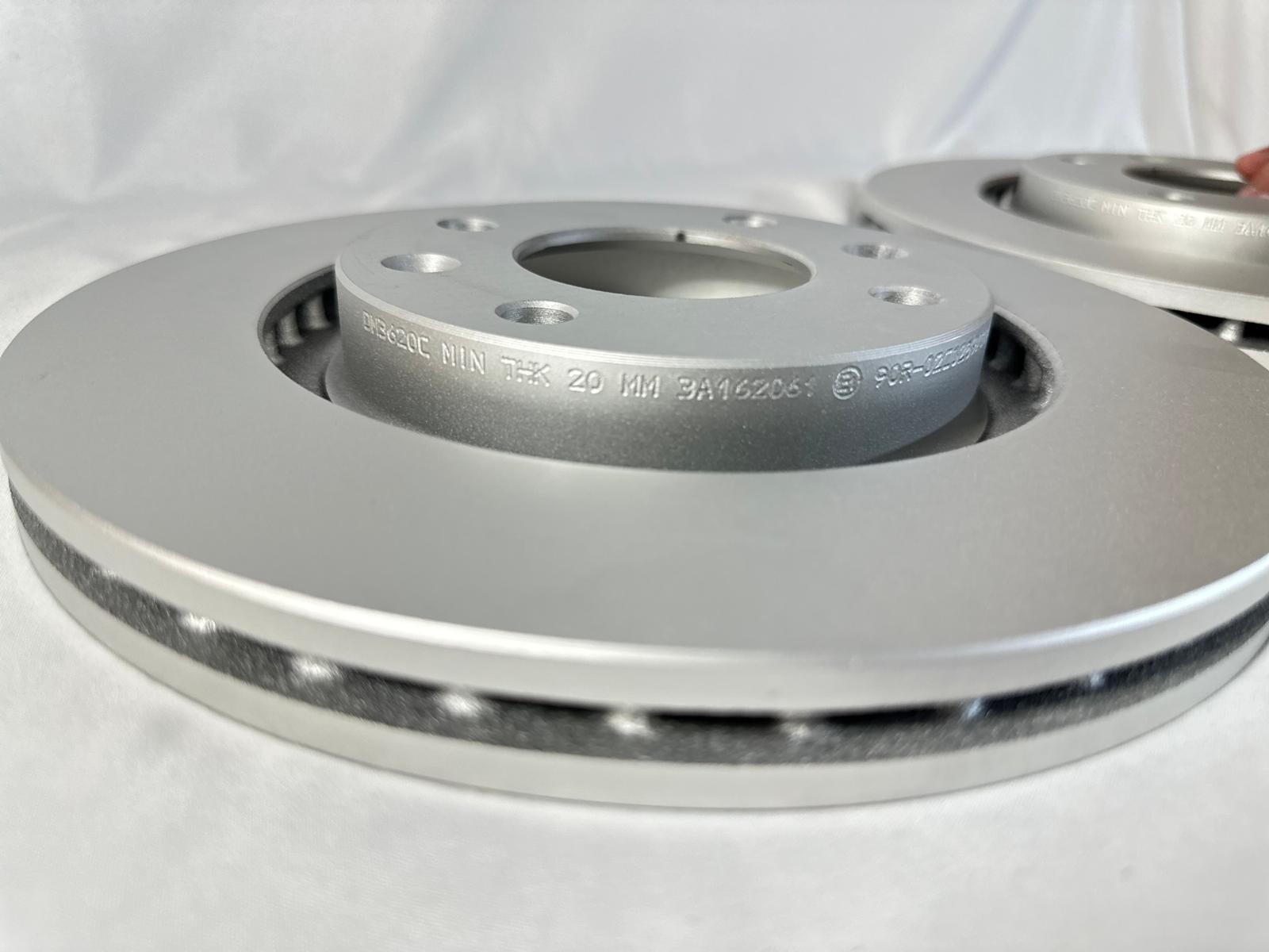 DriveTec DM3620C Vented Brake Disc – 266mm Diameter, 22mm Thickness | New