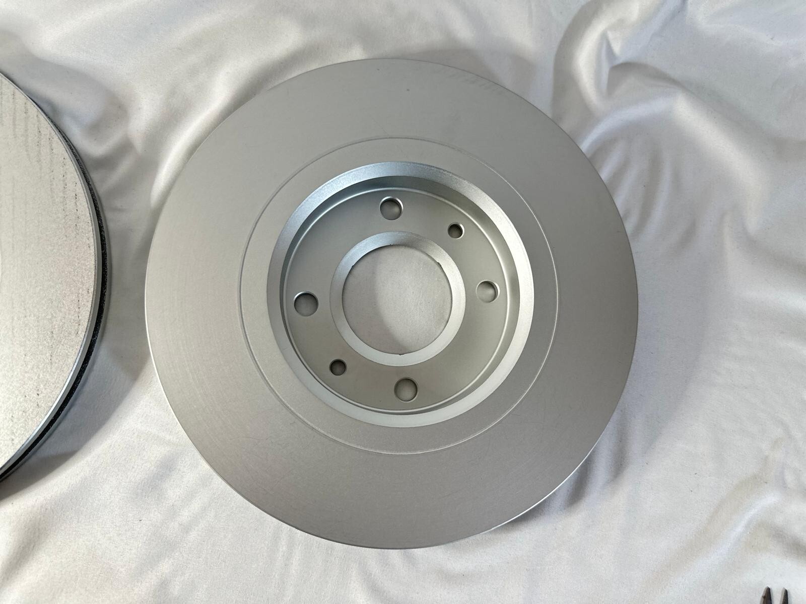 DriveTec DM3620C Vented Brake Disc – 266mm Diameter, 22mm Thickness | New