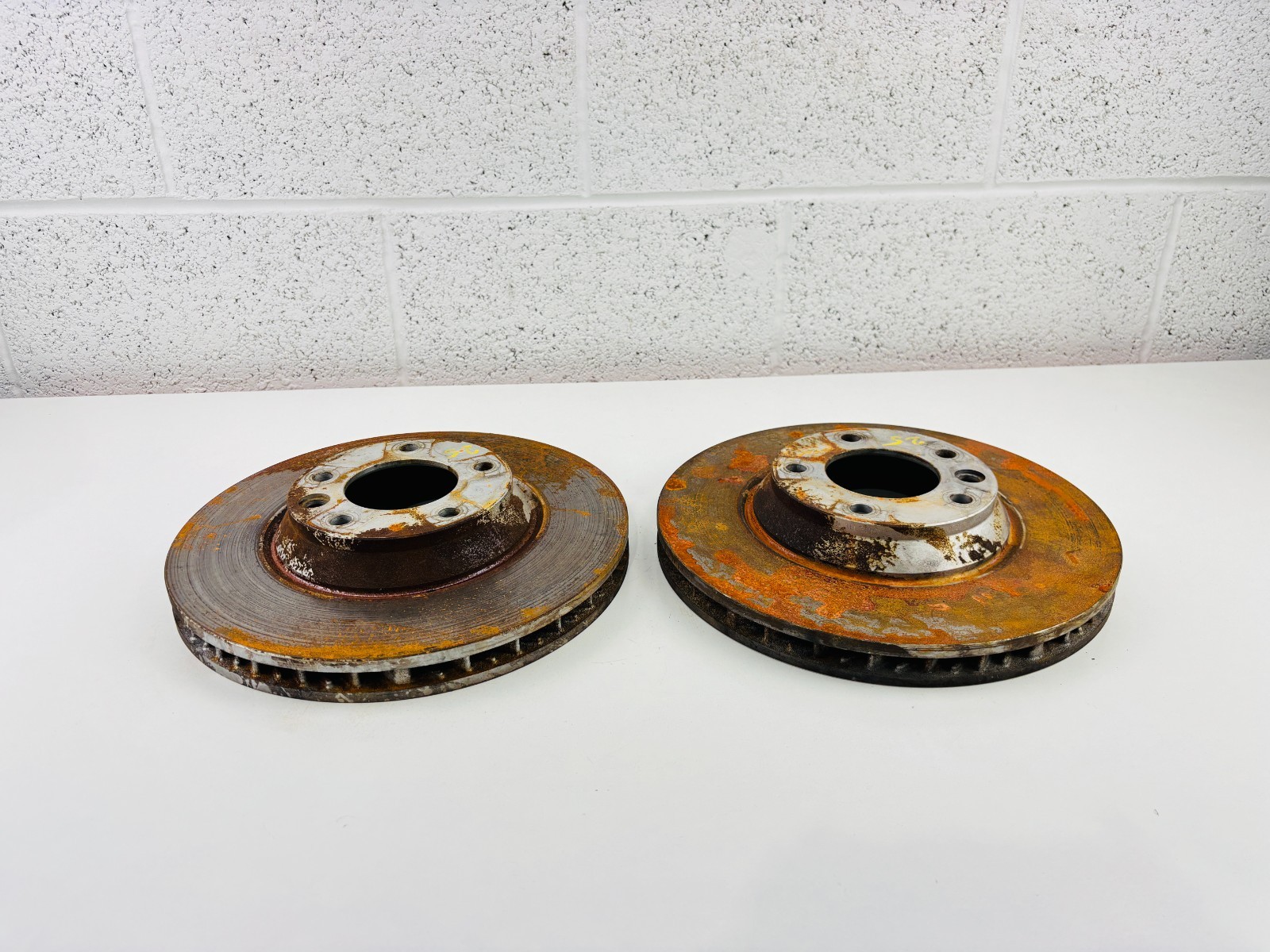 Brake Discs Front – Porsche Cayenne 3.0 Diesel – 95535140151 – 6 Month Warranty
