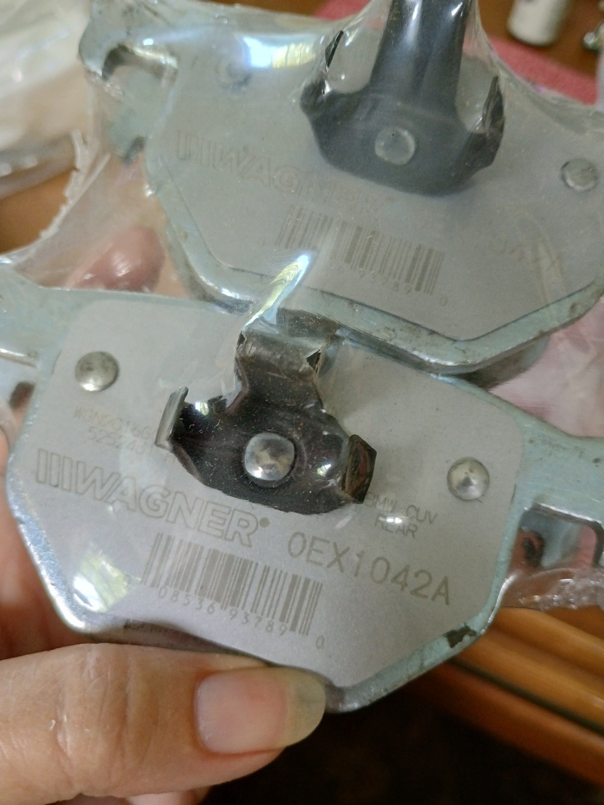 Sealed Open Box Premium Ceramic Brake Pads Wagner OEX1042A