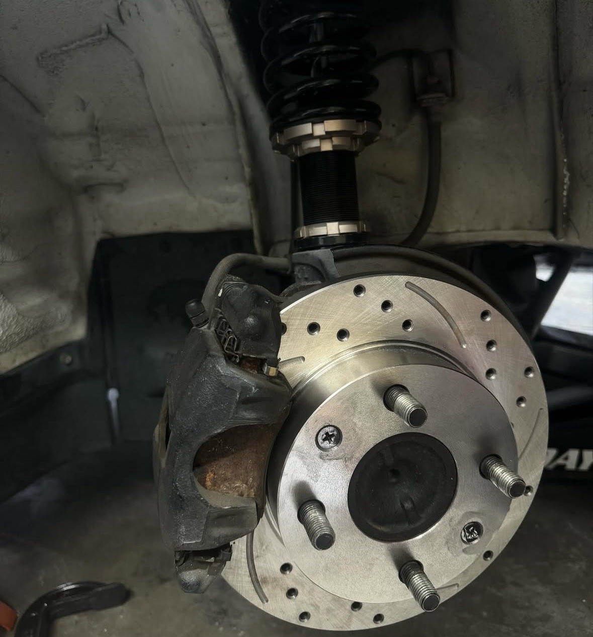 HONDA ACTY HA3,4 HH3,4 DRILLED AND SLOTTED ROTORS YEARS 1990-1999
