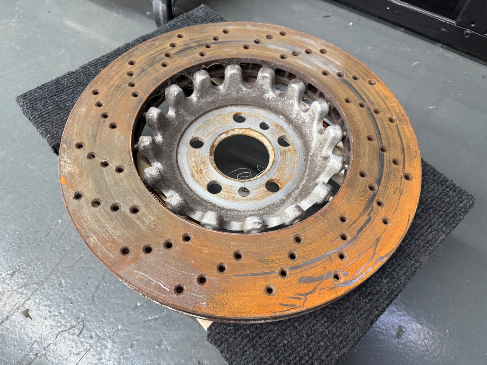 18-23 BMW F90 M5 F91 F92 F93 M8 Rear PAIR 380×28 Disc Brake Rotor OEM ±25.74mm