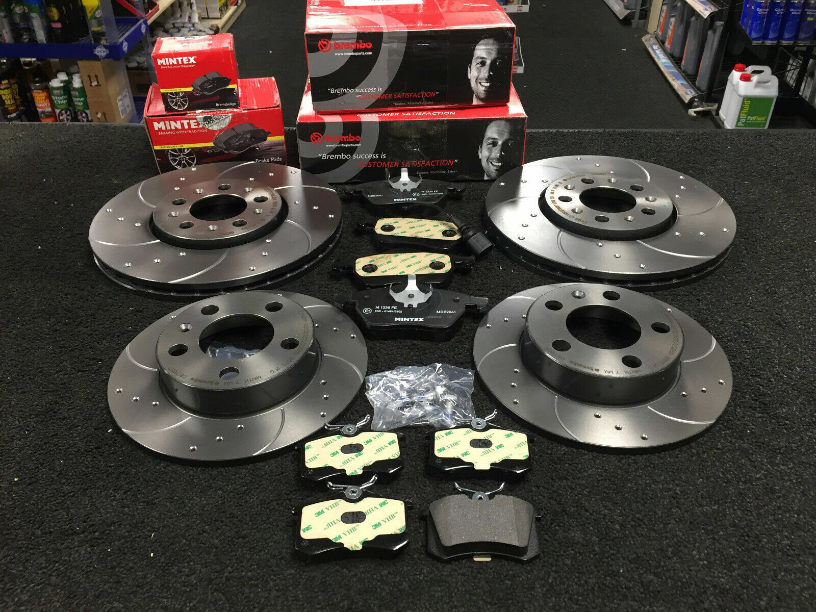 FOR MINI COOPER S 1.6 R52 FRONT REAR BREMBO DRILLED GROOVED DISCS & MINTEX PADS