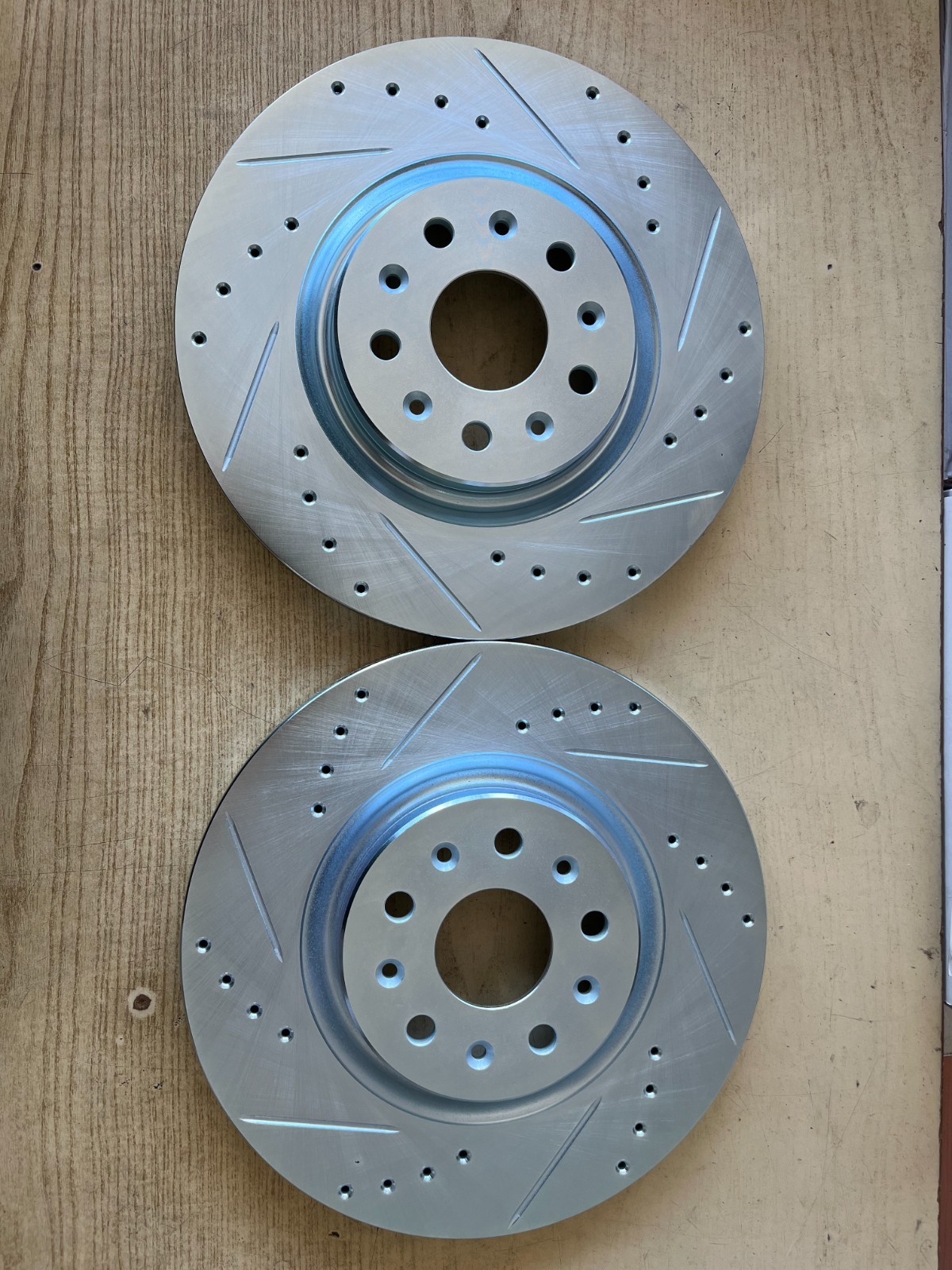 Rear Drill Slot Zinc Coated Brake Rotors – For Chevy Corvette Z51 20-25 350mm