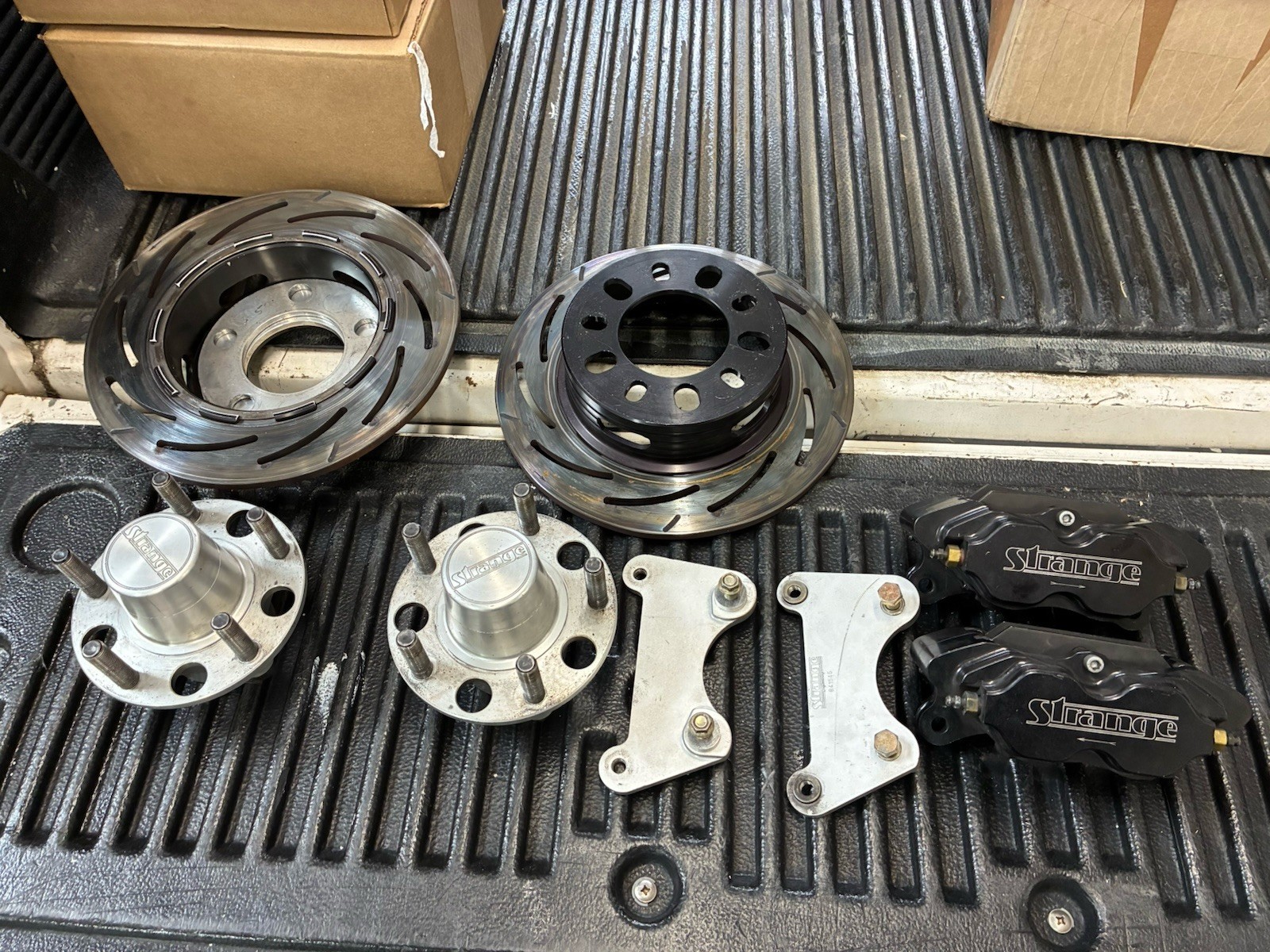 Strange Front Disc Breaks 11” Rotors With Hubs Good Shape