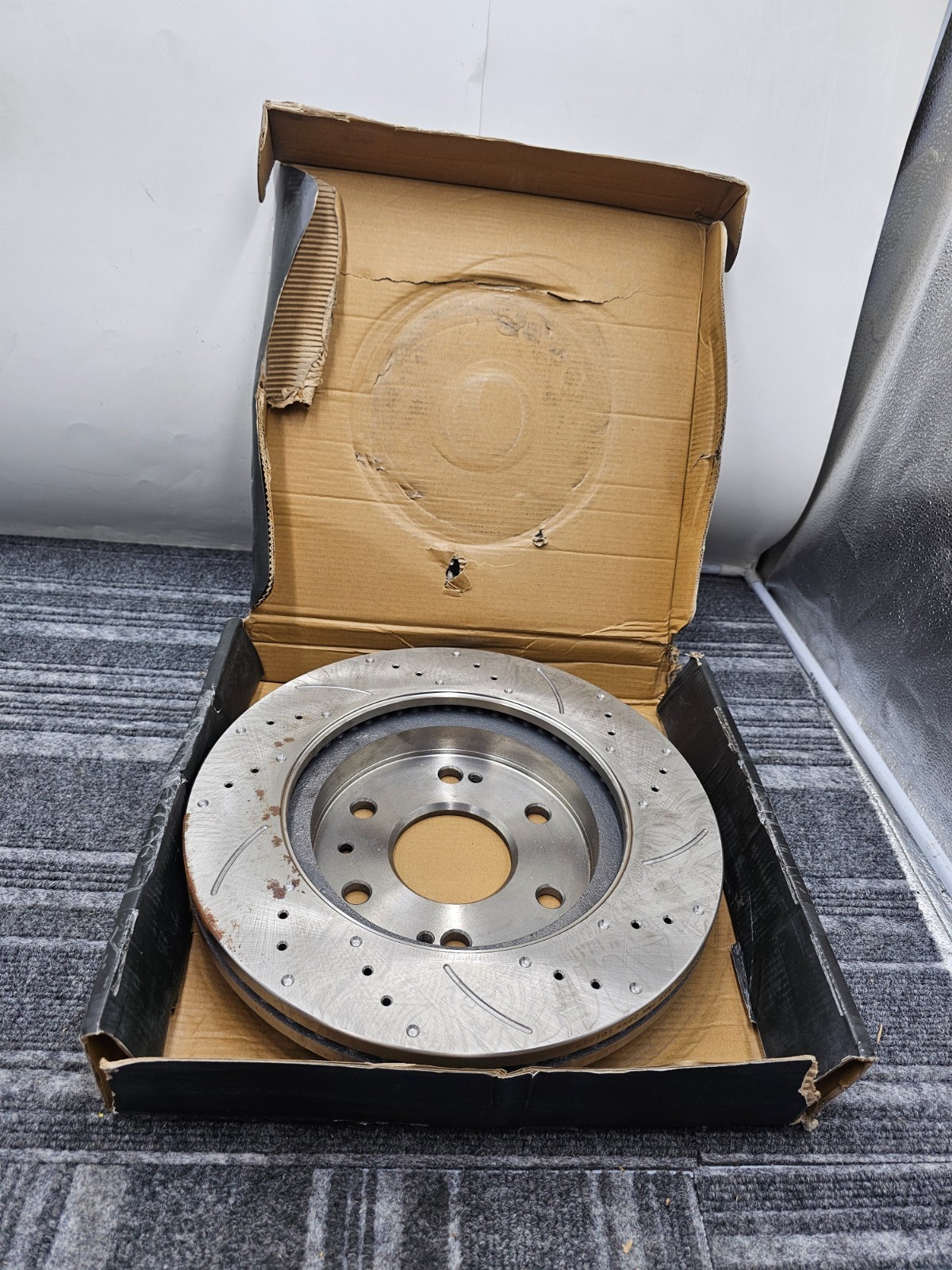 Premium Drilled & Slotted Brake Disc Rotor GR13034PL, 28MM Min Thickness