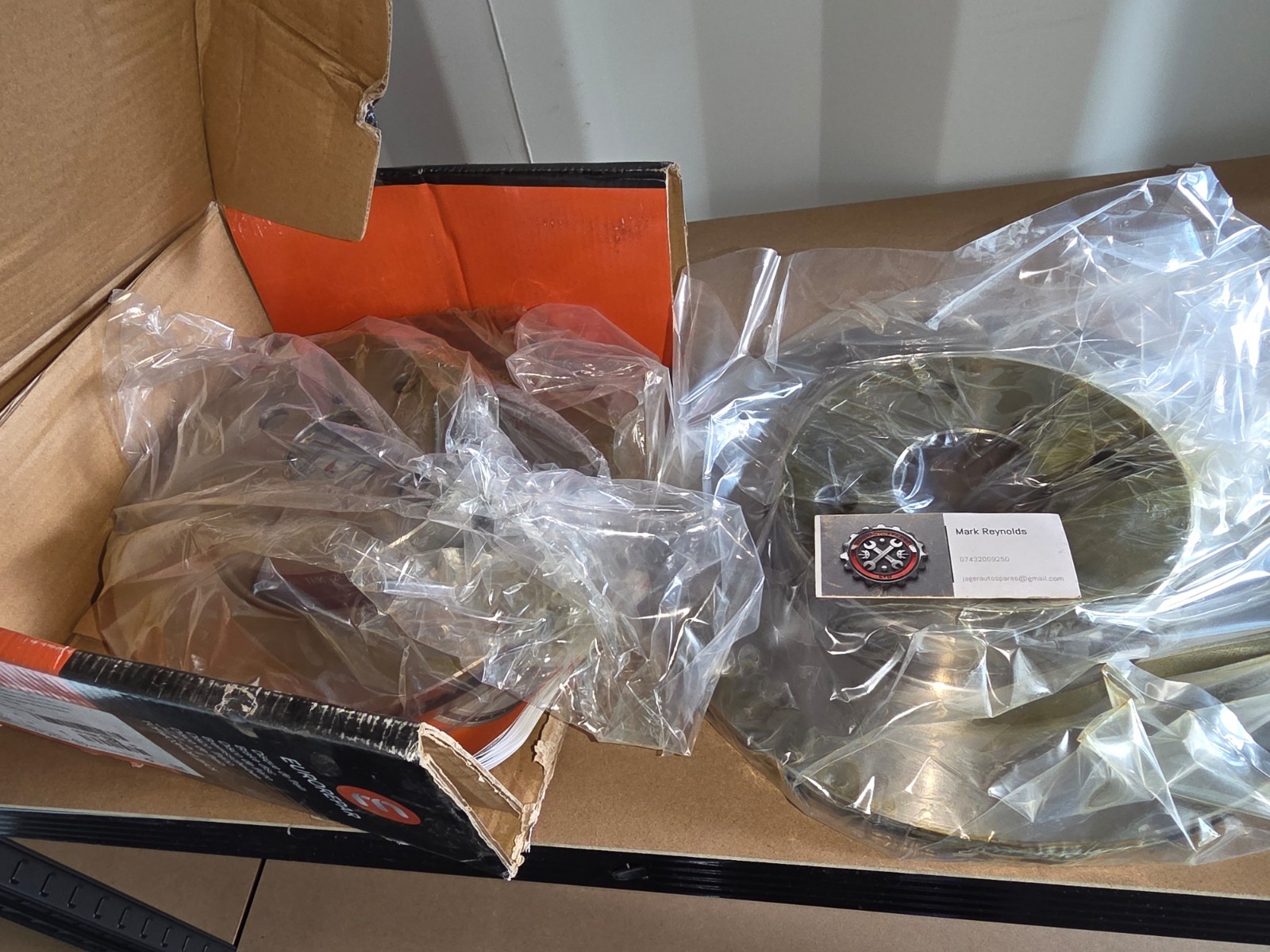 Toyota Yaris II III Vitz 05 – On Front Brake Discs Set Eurorepar 1618890180