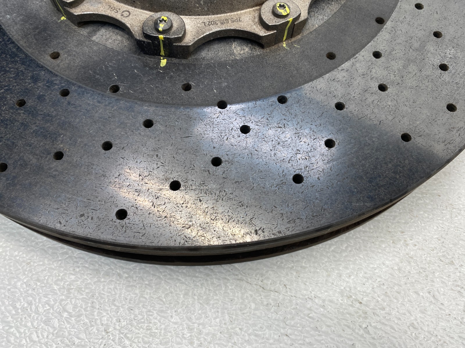 13 14 PORSCHE CAYENNE GTS FRONT RIGHT CARBON CERAMIC BRAKE ROTOR OEM C0.08