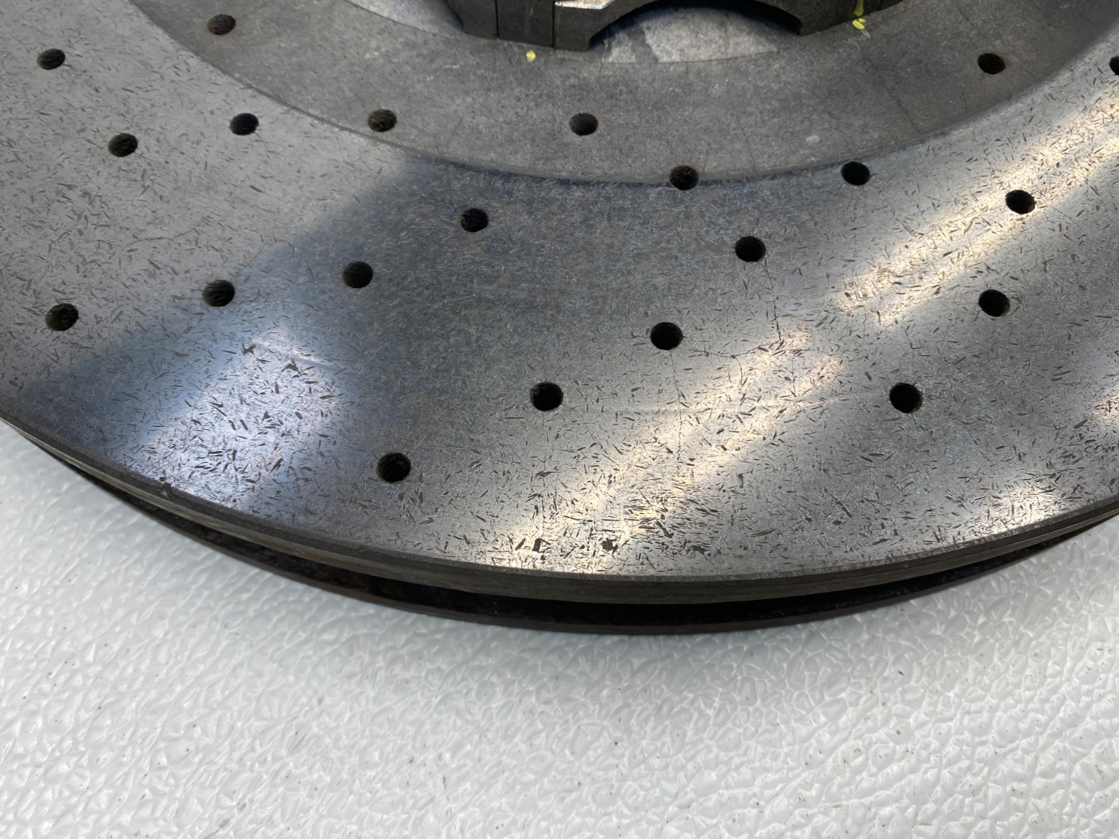13 14 PORSCHE CAYENNE GTS FRONT RIGHT CARBON CERAMIC BRAKE ROTOR OEM C0.08