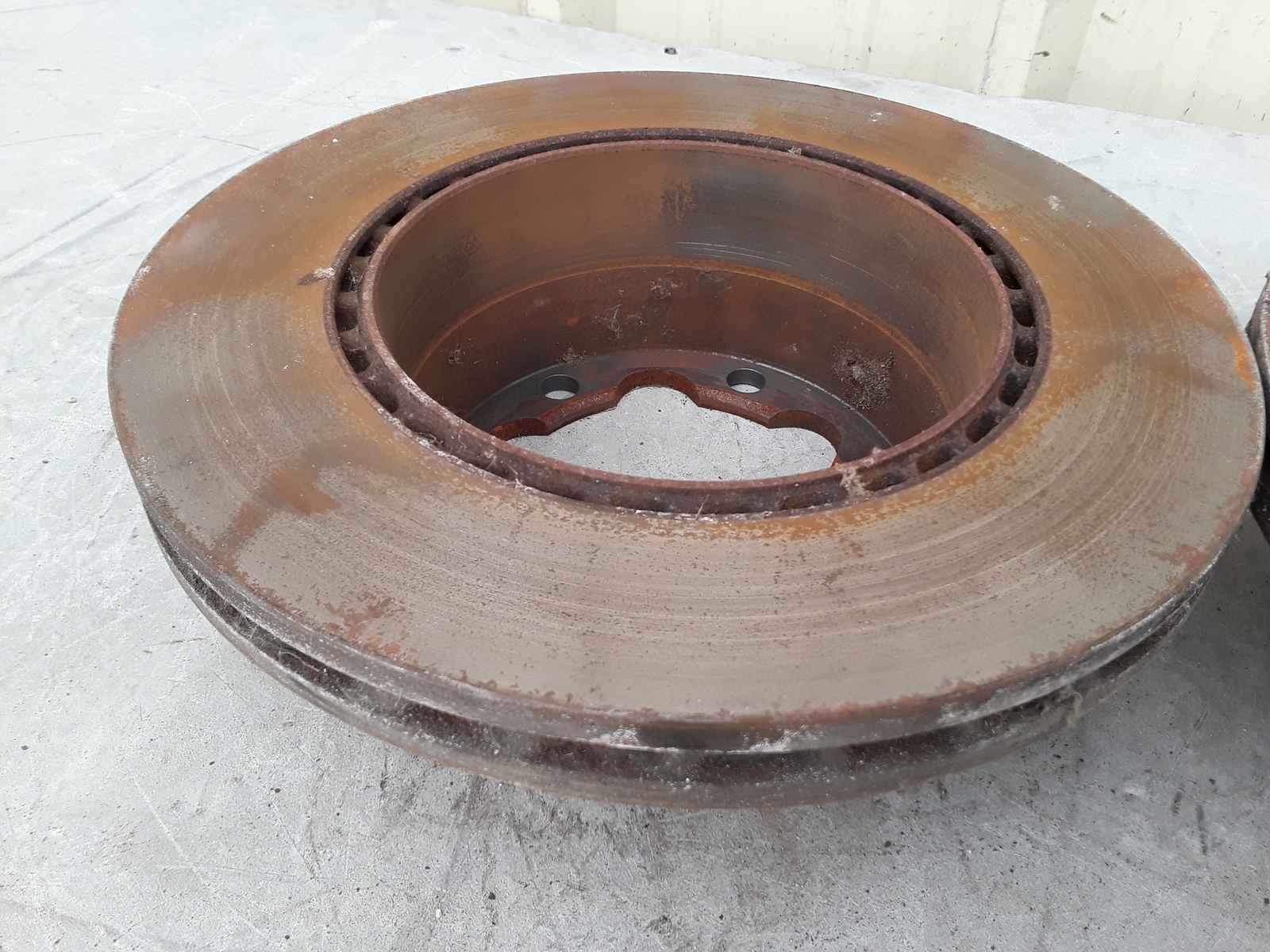 2010-2018 MERCEDES SPRINTER W906 REAR LEFT & RIGHT BRAKE ROTORS DISC SET OEM