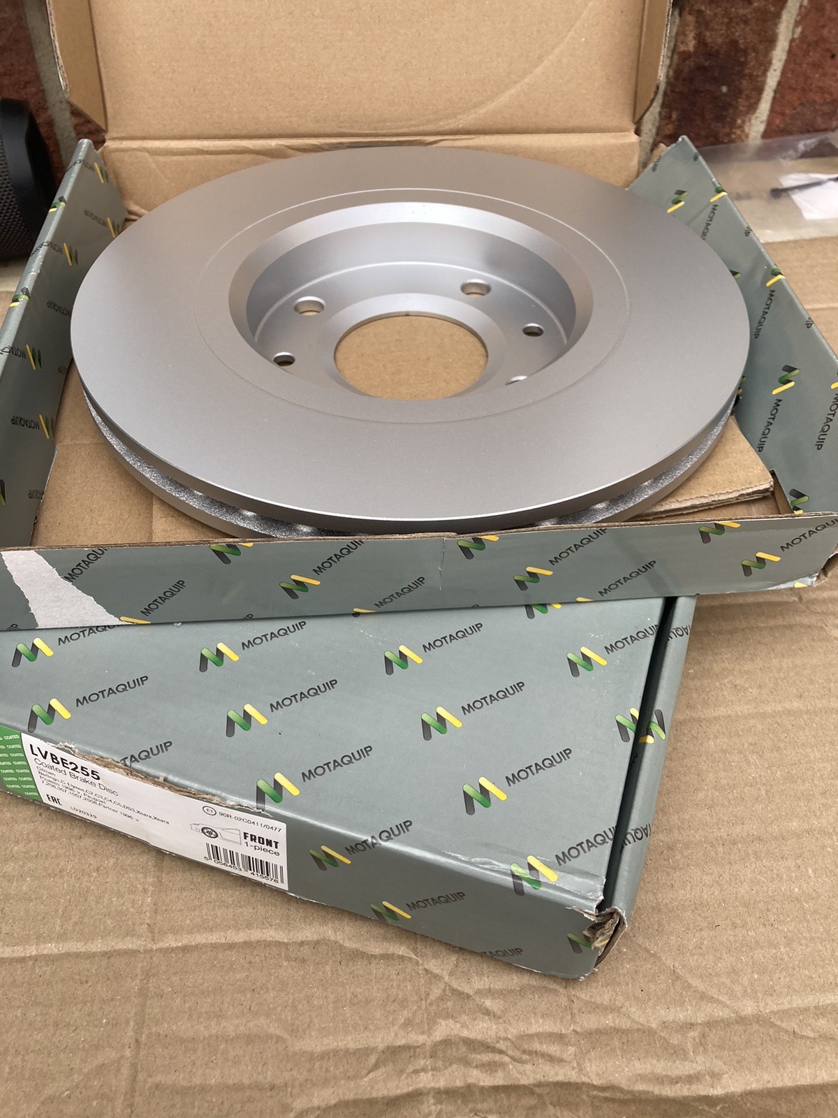 Citroen / Peugeot / Vauxhall MOTAQUIP 2x Front Brake Discs Vented 266mm LVBE255