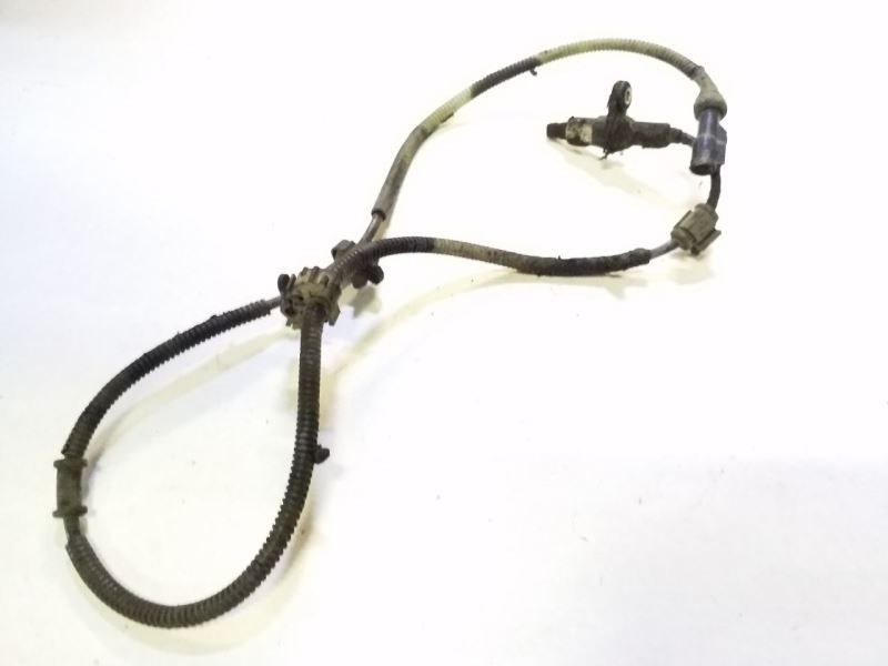 2WD Front Right ABS Wheel Speed Sensor | Fits 99 00 01 02 03 04 Ford F250 F350