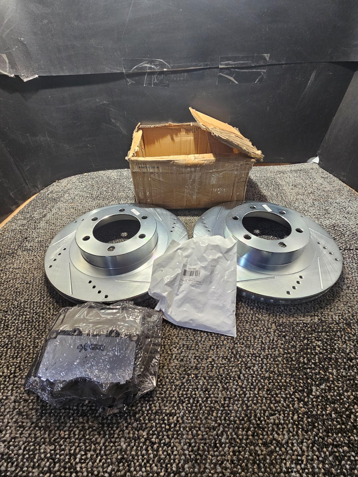 (QTY 2) PowerStop JBR975XL JBR975XL Disc Brake Rotor and Brake Pads Zinc Plated