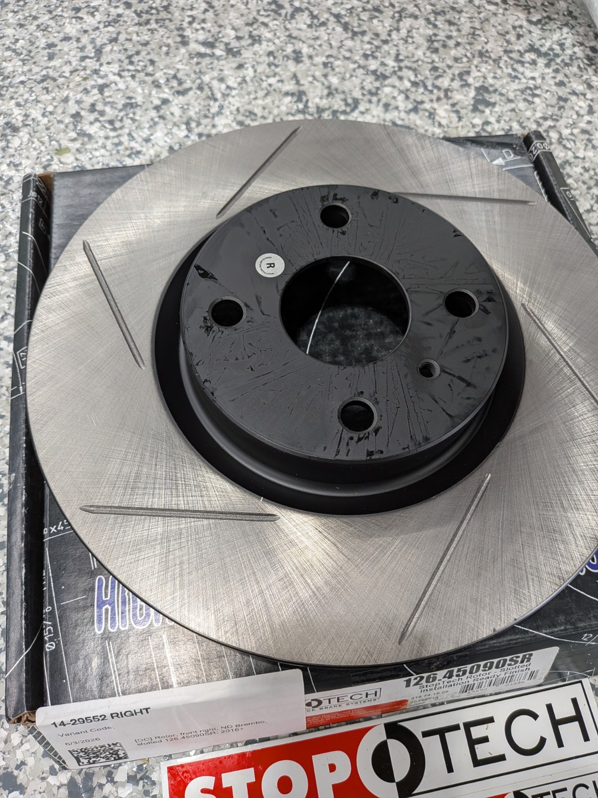 StopTech 126.45090SR Mazda Miata 2016-2018 Front Right Sport Slotted Rotor