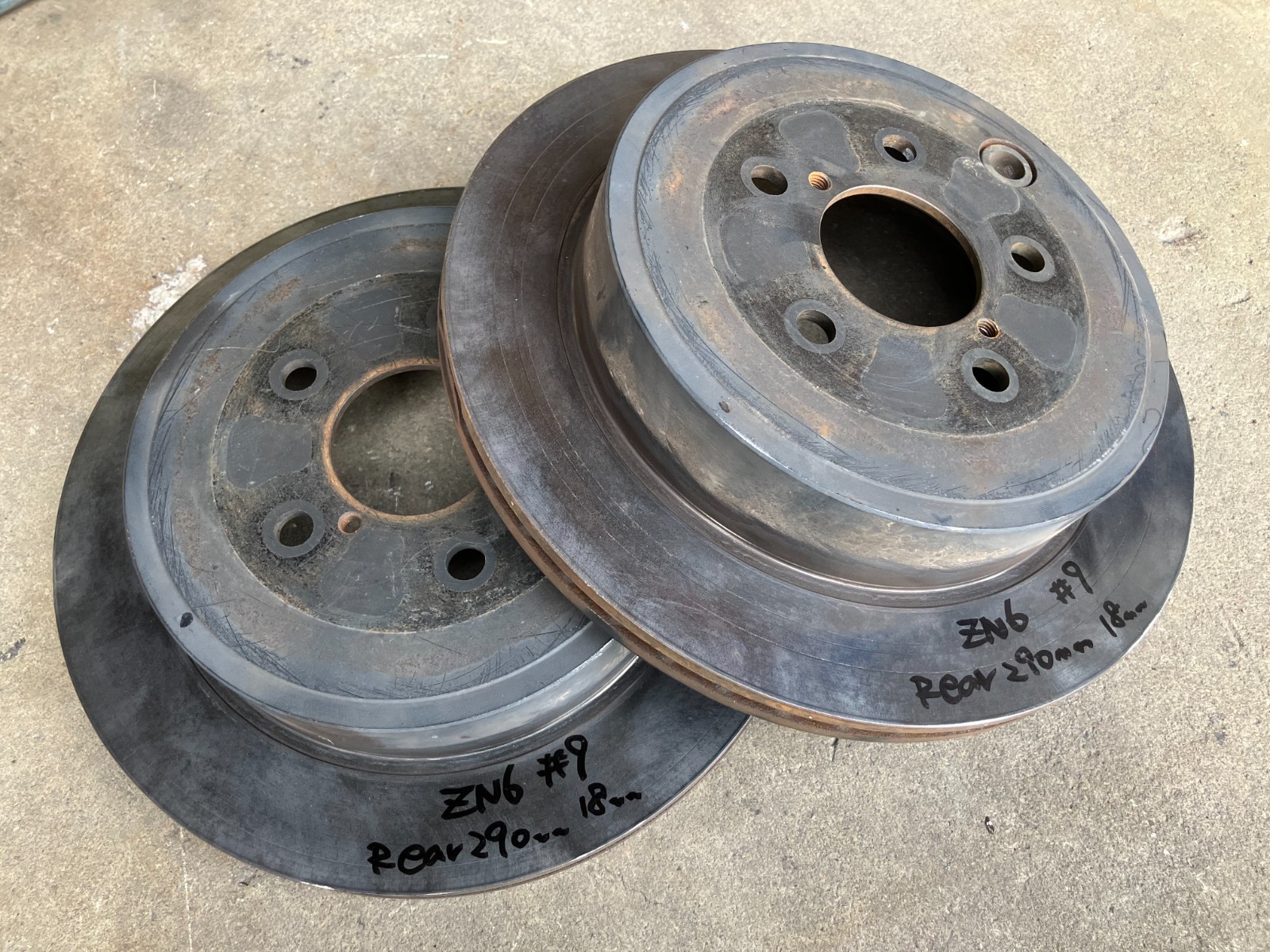2013 TOYOTA 86 ZN6 FA20 GTS genuine rear 290mm vented brake disk pair 18mm #9U
