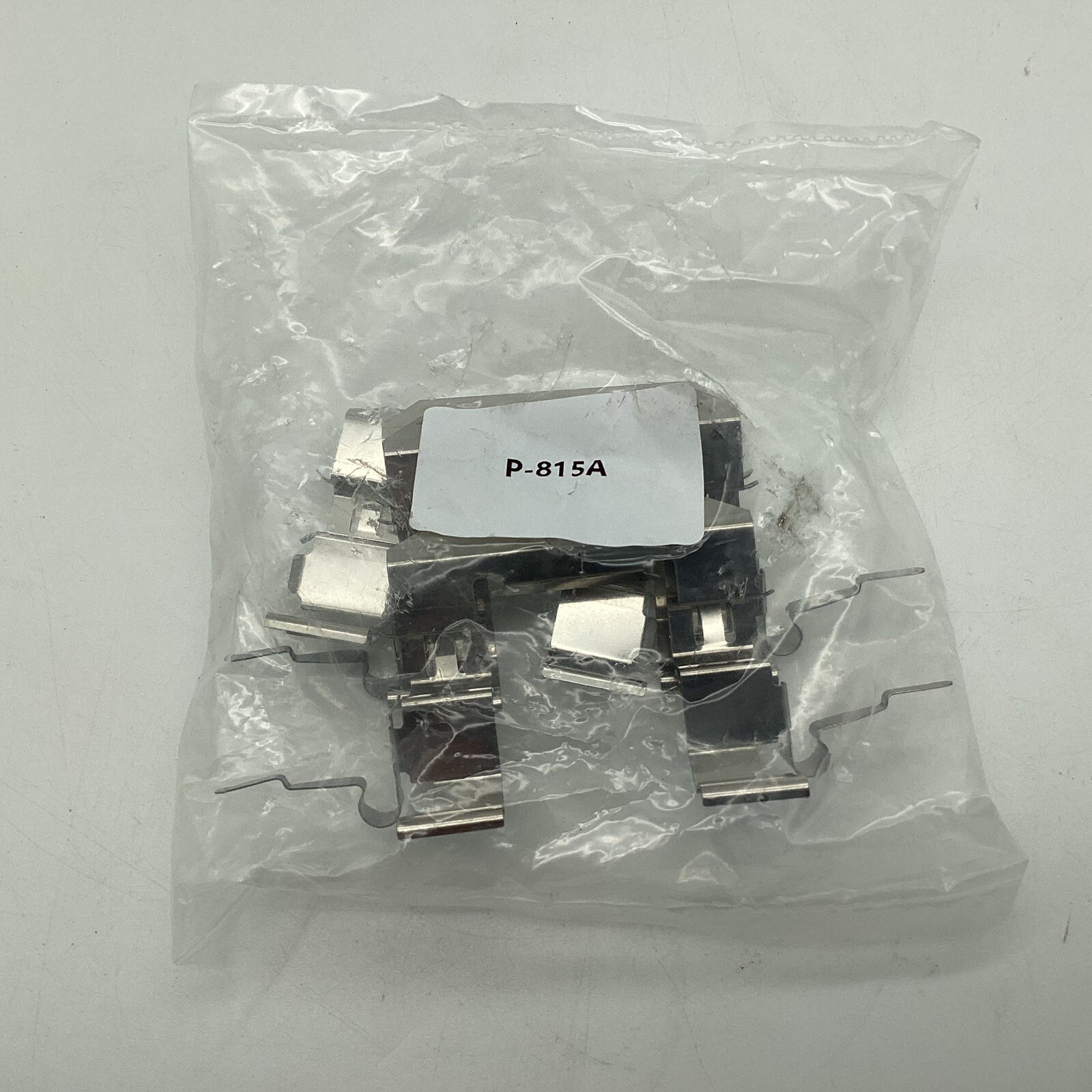 Detroit Axle Brake Pad Hold Down Clips P-815A Set of 4 New in Package