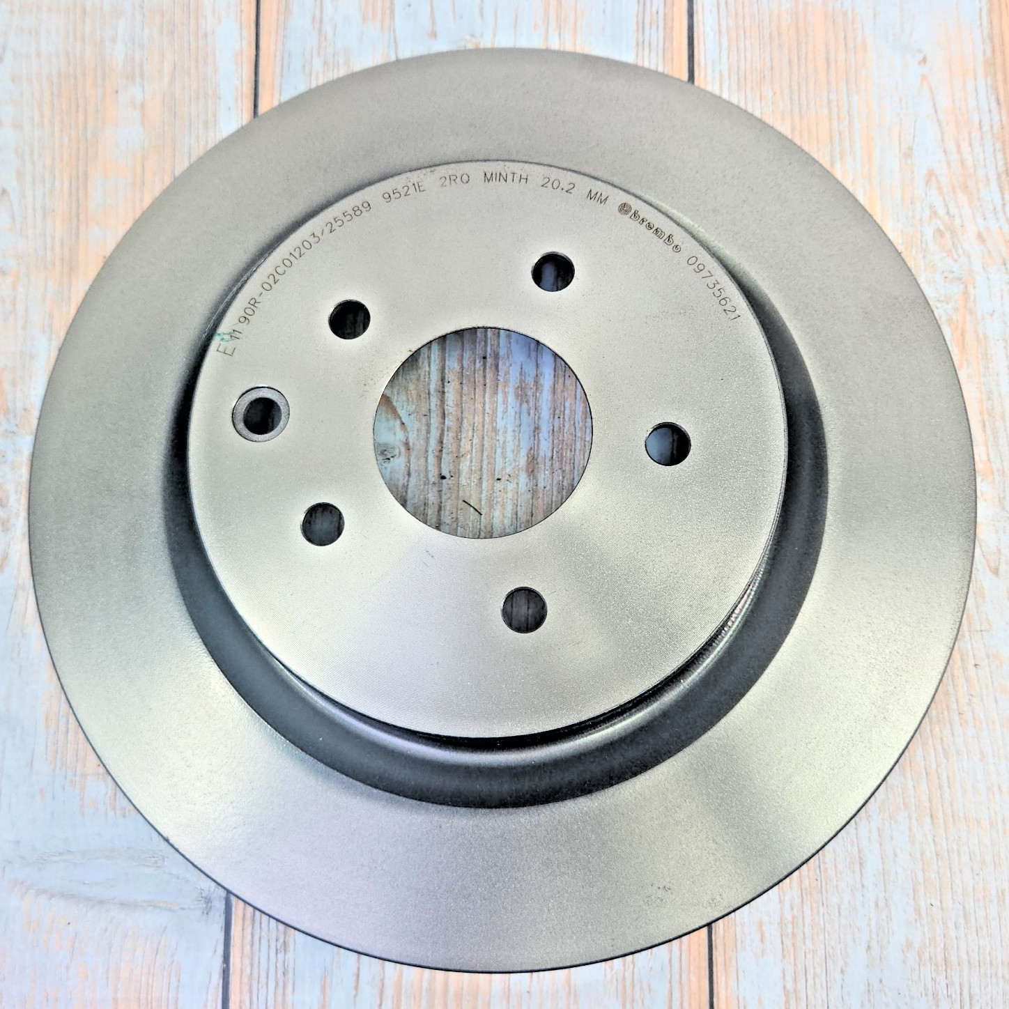 Brembo 09.7356.21 Brake Rotor For Nissan UV Coated Pillar Vented Rear 43206CD005