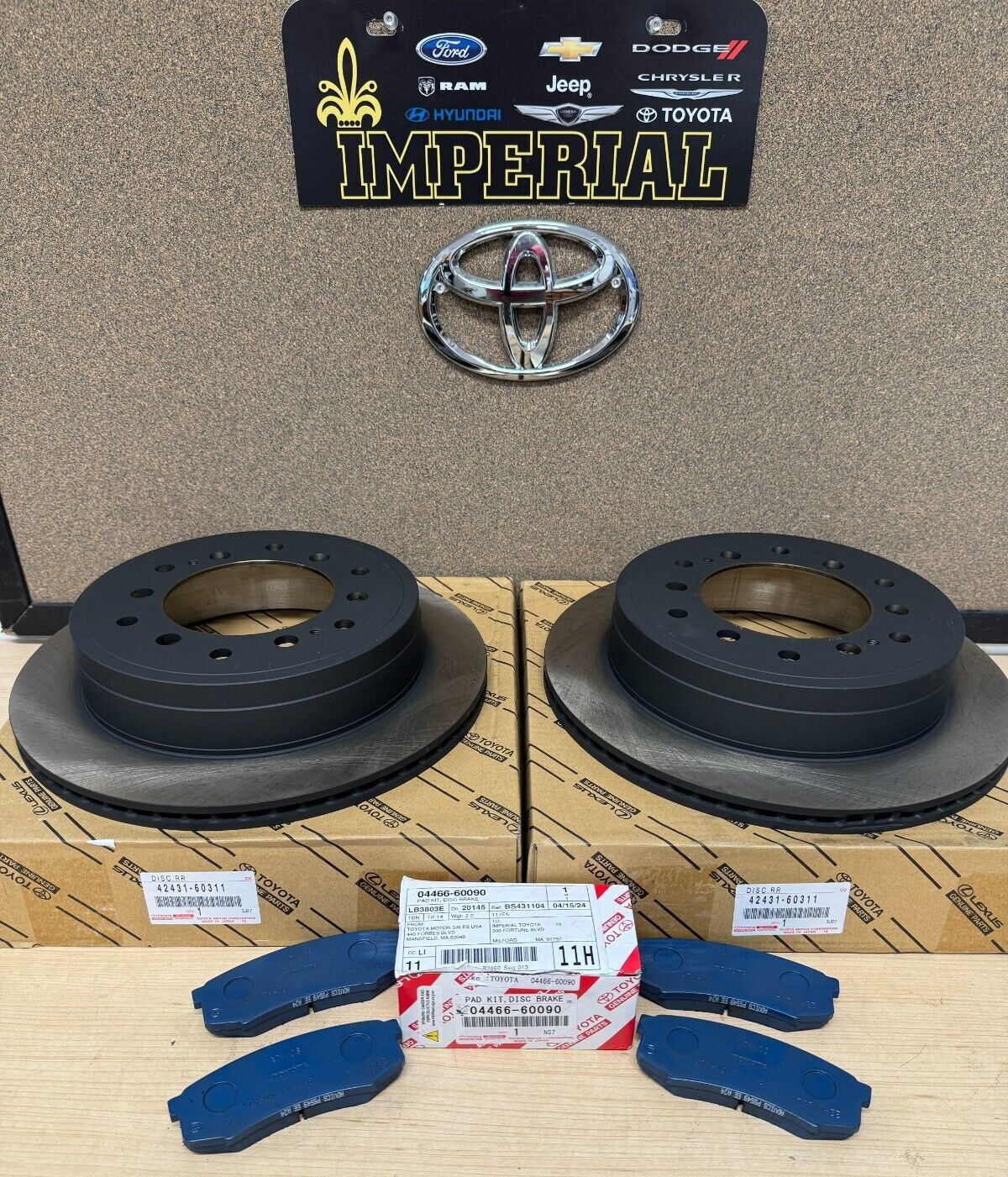 2010-2023 TOYOTA 4RUNNER GENUINE OEM REAR BRAKE ROTORS AND BRAKE PAD KIT