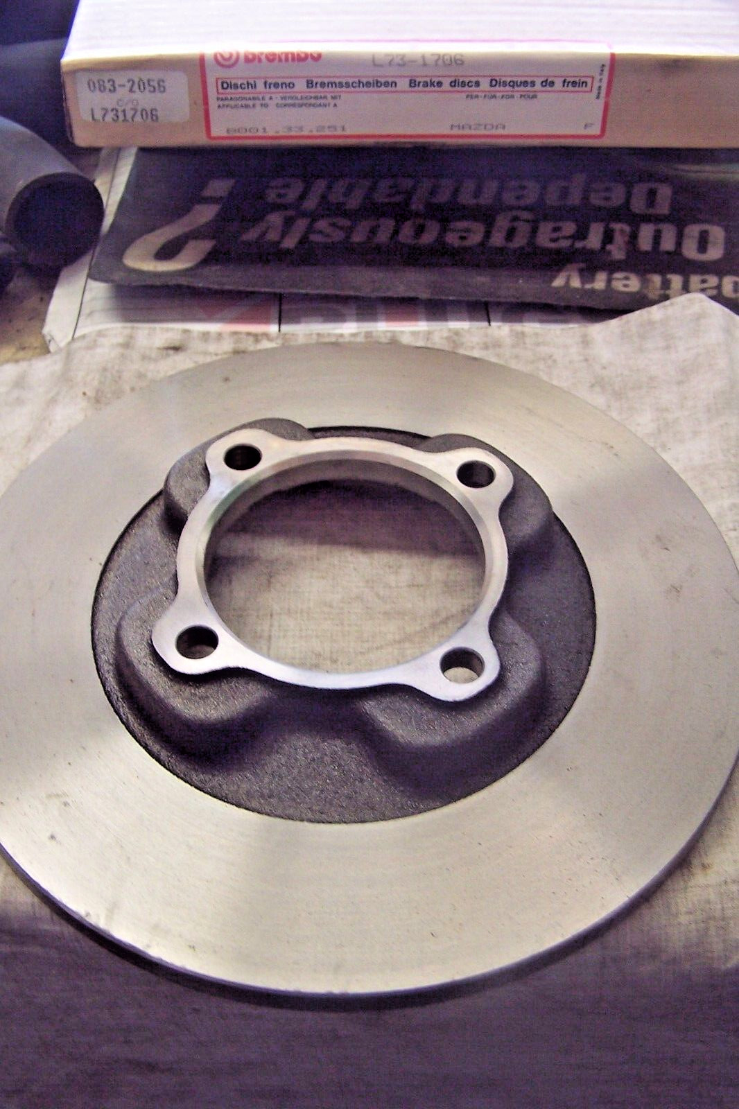 BRAKE ROTOR FRONT FITS MAZDA GLC 1981-85 *MADE IN ITALY BREMBO* 08323056 N/O/S