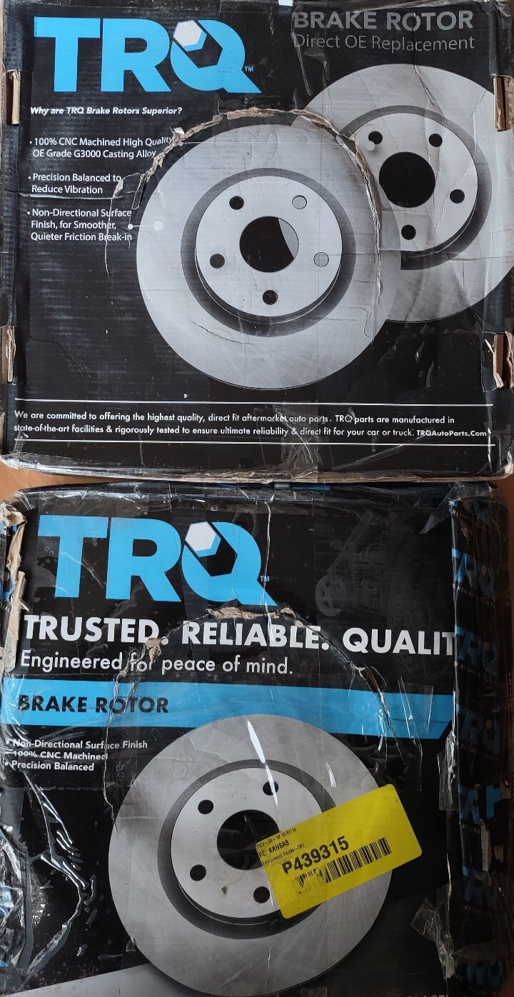 TRQ Brake Rotors BRA74433, 34319-210910 MIN THK 28MM