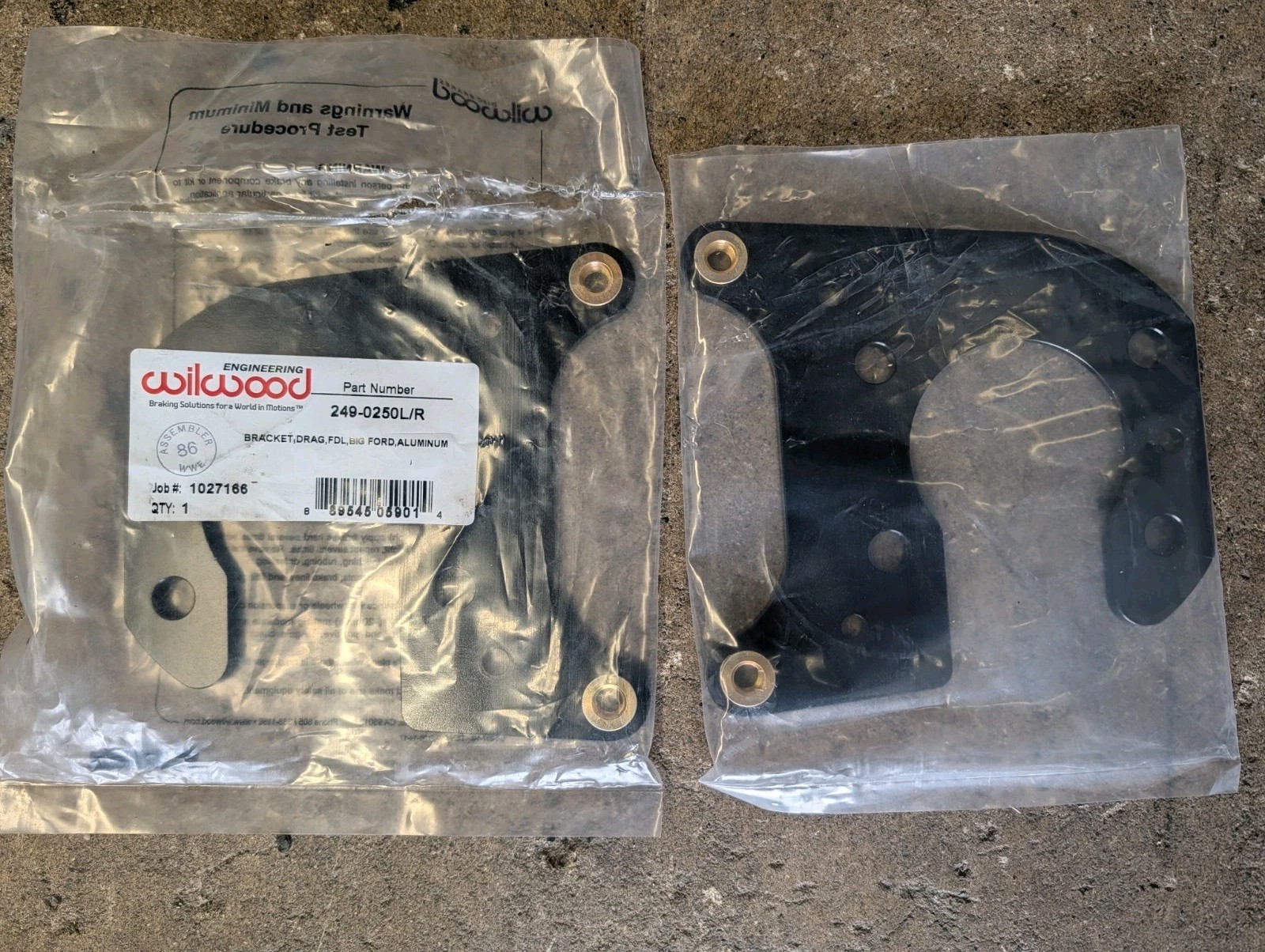 Wilwood 249-0250 L/R Wilwood Rear Disc Brake Drag Brackets 2 Piece