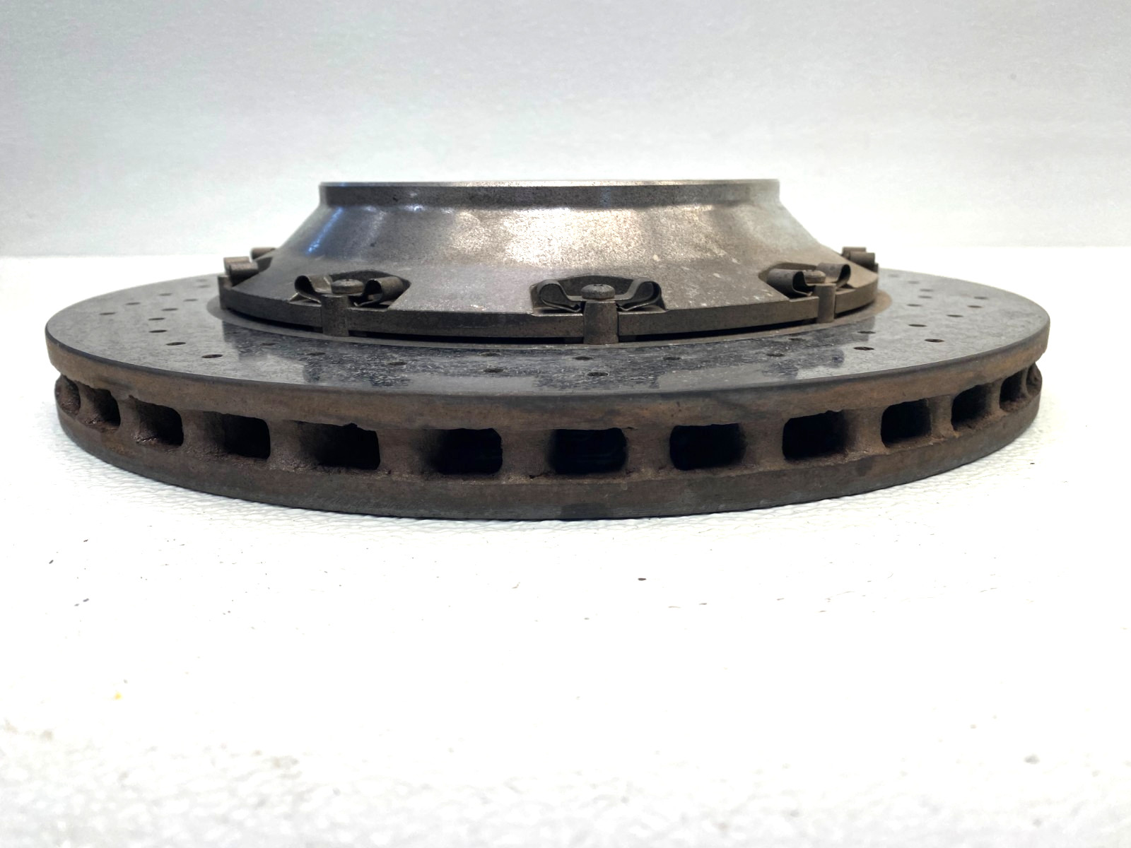13 14 PORSCHE CAYENNE GTS REAR RIGHT CARBON CERAMIC BRAKE ROTOR OEM C0.08