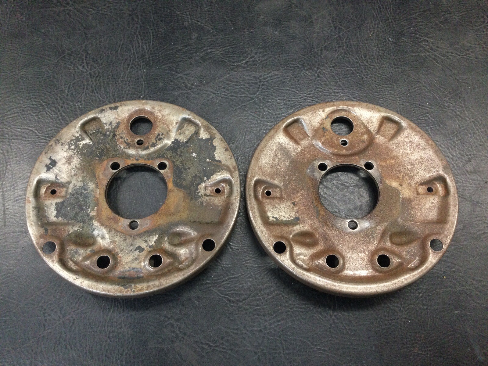 AirCooled Type 1 Front Brake Backing Plate Set 68-77 Standard