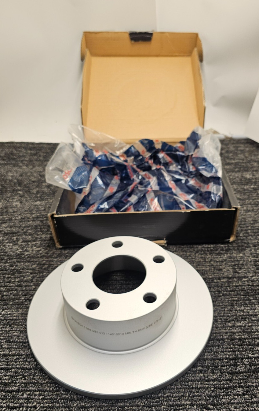 Bosch 14010013 QuietCast Solid Rear Brake Rotor For Volkswagen Passat 98-05