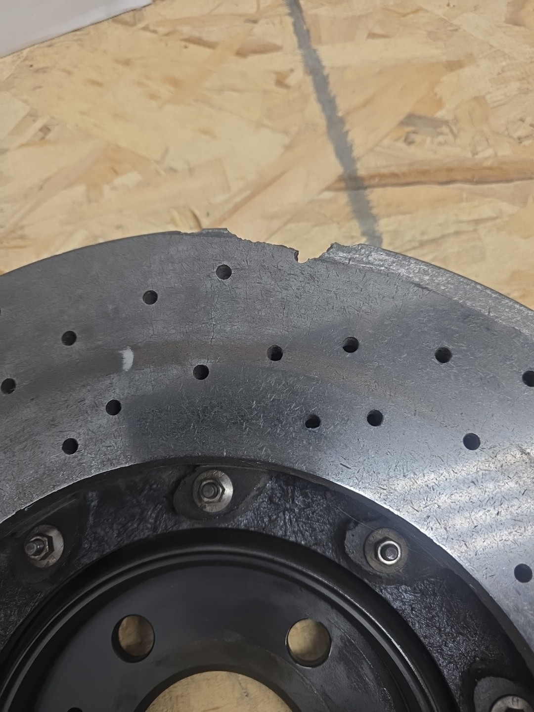 Lamborghini Huracan EVO PERFORM Front brake disc RH 4T0615302