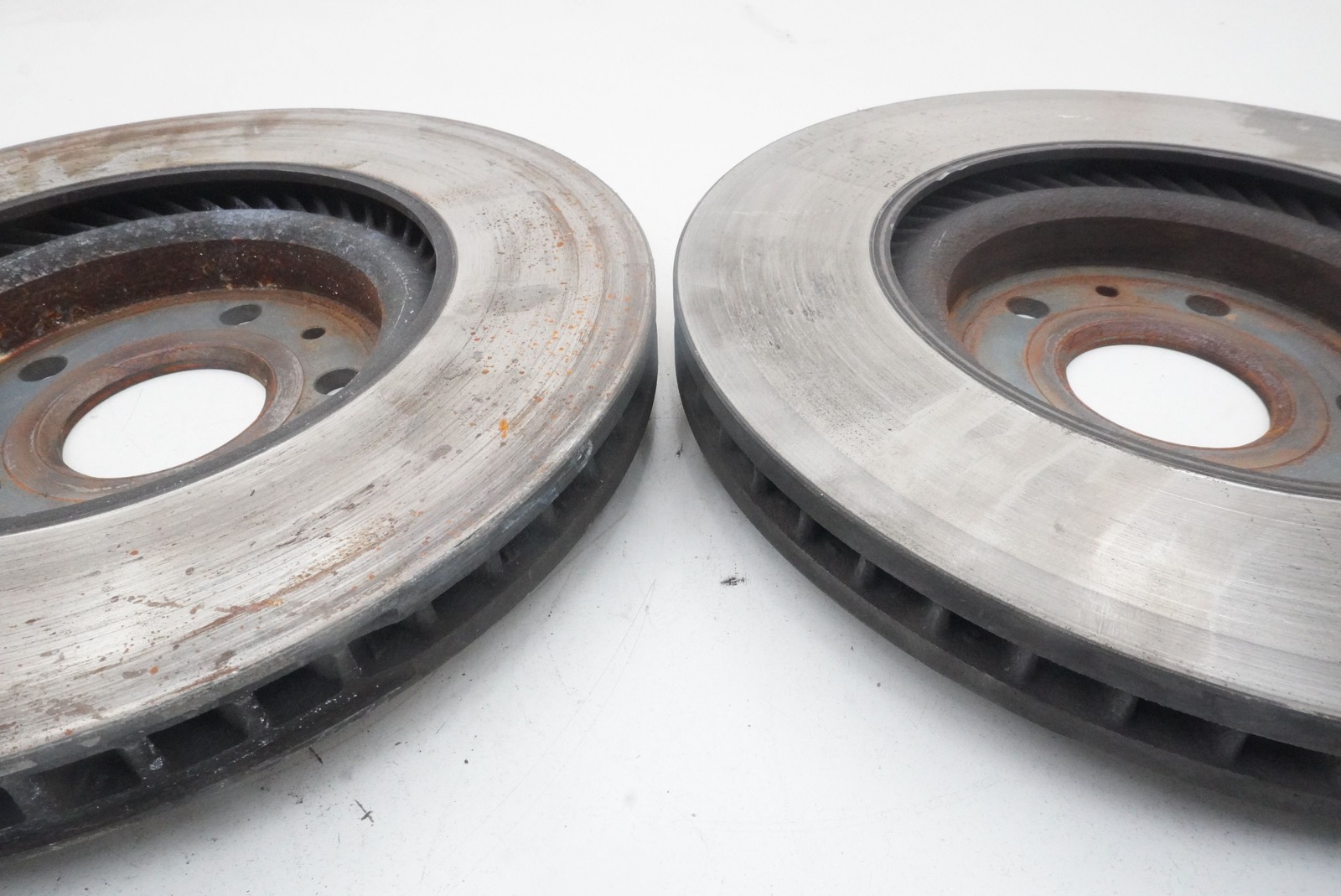 Set 2 Front Left Right Disc Brake Rotor J55 84714265 Chevrolet Corvette C8 20-25