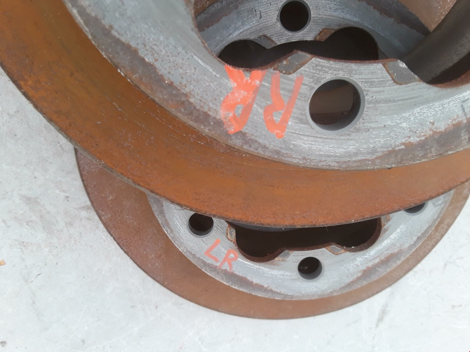 2010-2018 MERCEDES SPRINTER W906 REAR LEFT & RIGHT BRAKE ROTORS DISC SET OEM