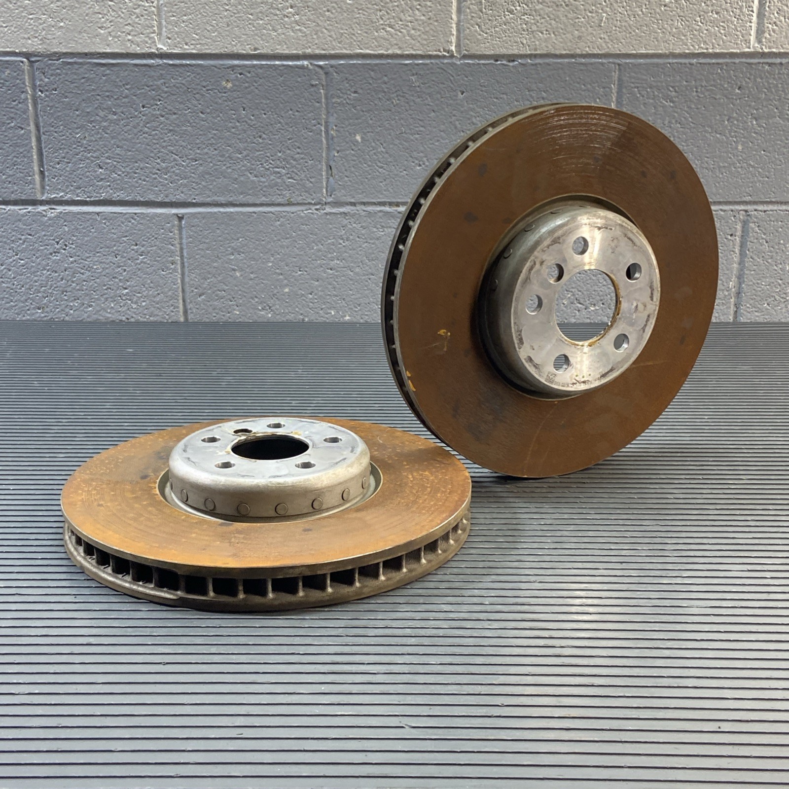 2016-2026 BMW X7 G07 Front Left & Right Brake Disc Rotor 348mm Set of 2 OEM