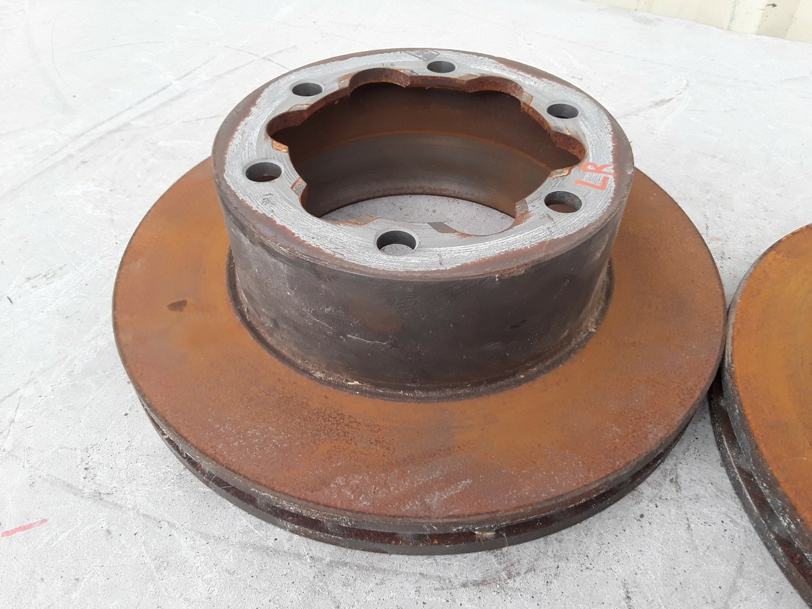 2010-2018 MERCEDES SPRINTER W906 REAR LEFT & RIGHT BRAKE ROTORS DISC SET OEM