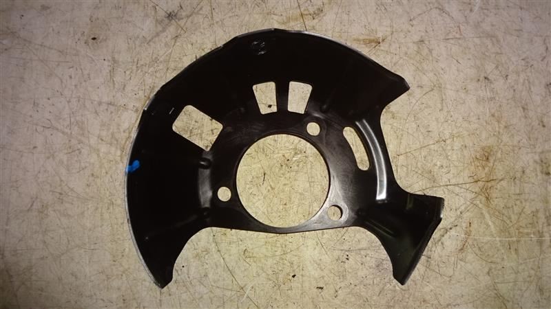 Driver Left Front Backing Plate 4 Dr Sedan Fits 16-17 Yaris 637303