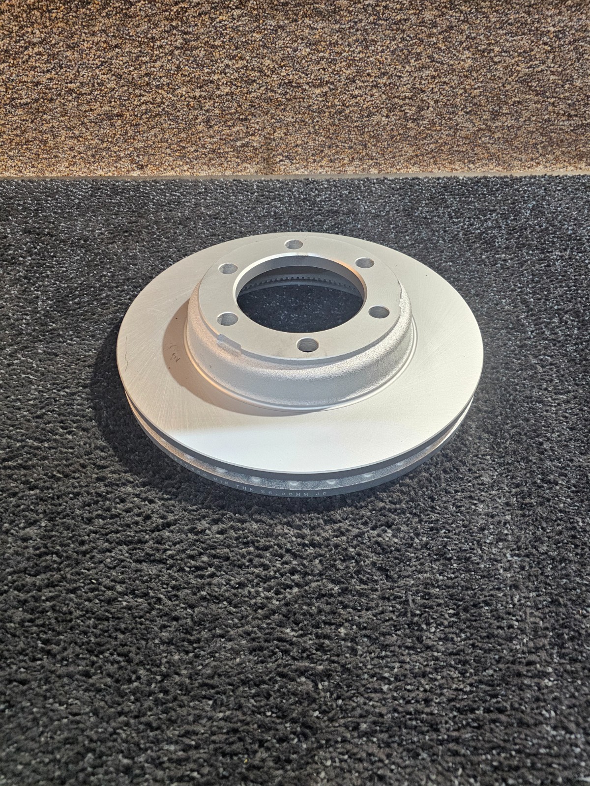 Coated Heavy Duty Disc Brake Rotor 36.05MM Min Thickness 2977450
