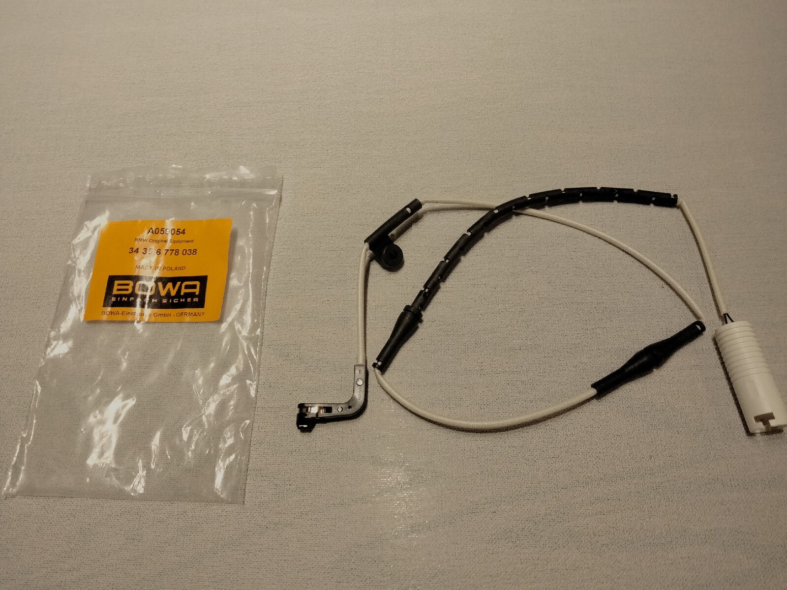 Bowa 34356755267 A059054 Disc Brake Pad Wear Sensor